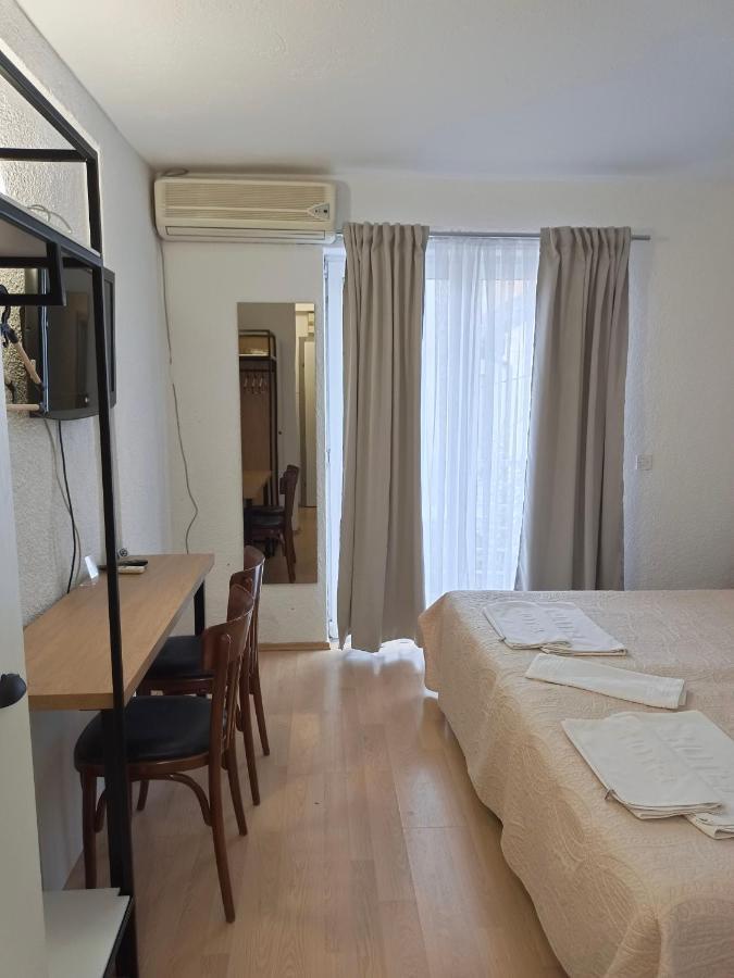 אוהריד Apartments Gugoski מראה חיצוני תמונה